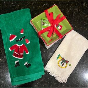 Christmas 3 Pc Snack Plates, Dish Towel and Hand Towel Gift Set